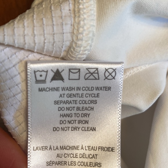 Lolë Tennis Dress with Pleated Skirt - Picture 8 of 9